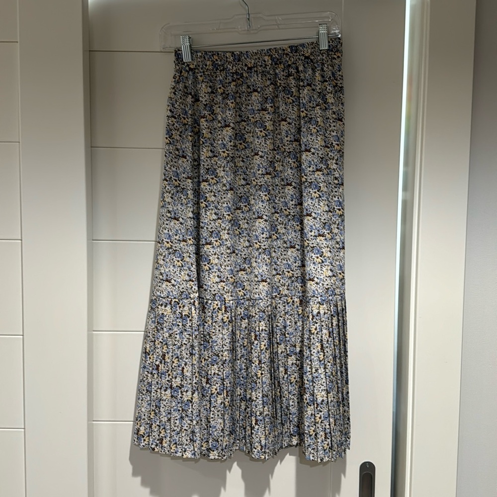 Long floral skirt